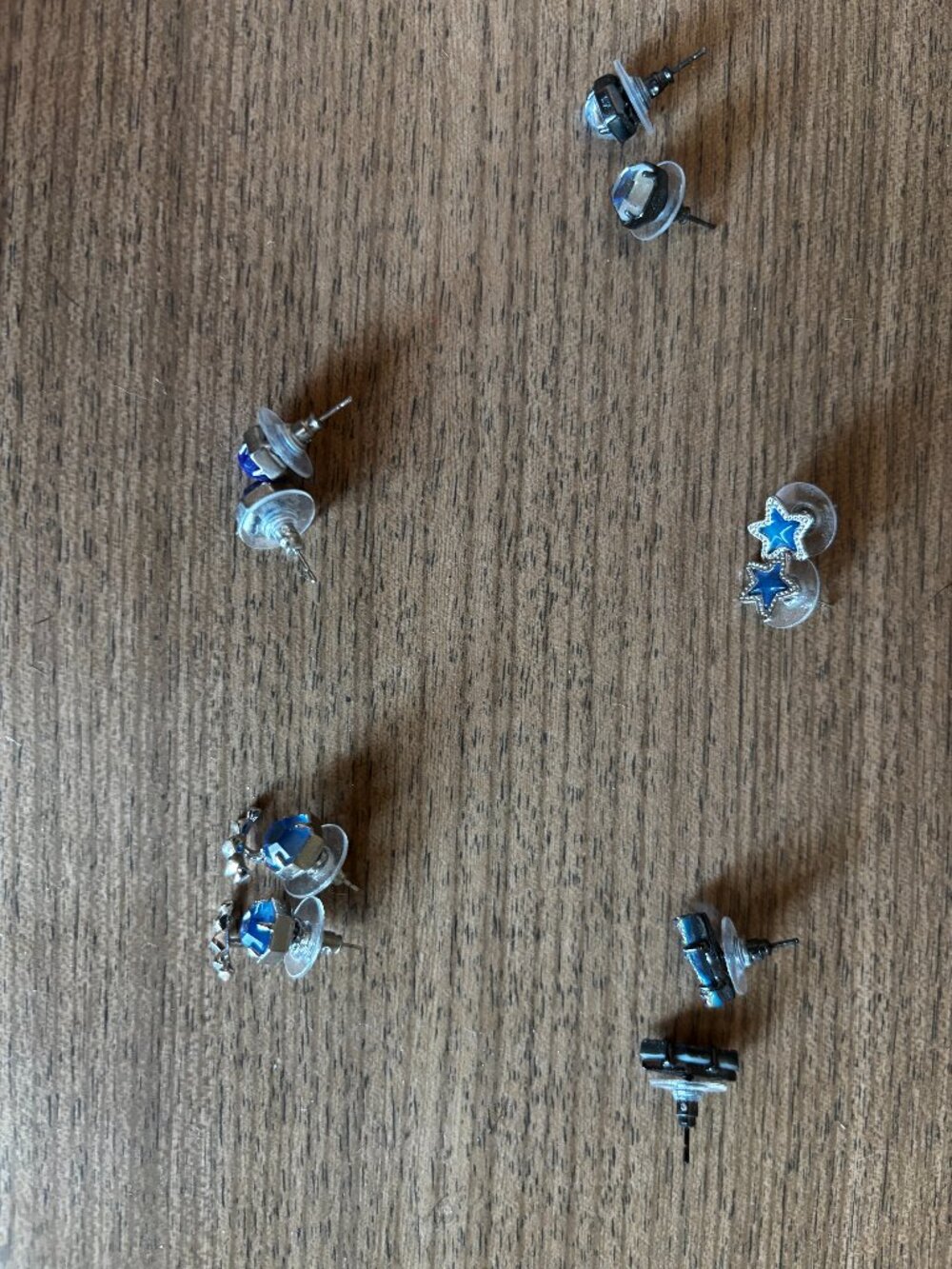 Four pairs of Kendra Scott earrings